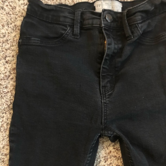 Free People Black Skinny Jeans - Picture 2 of 6